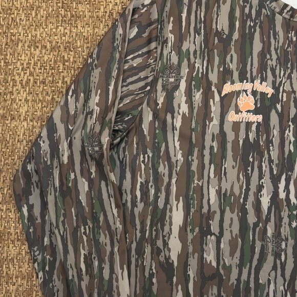Realtree Blooming Valley Outfiiters Long Sleeve Shirt - Picture 4 of 13